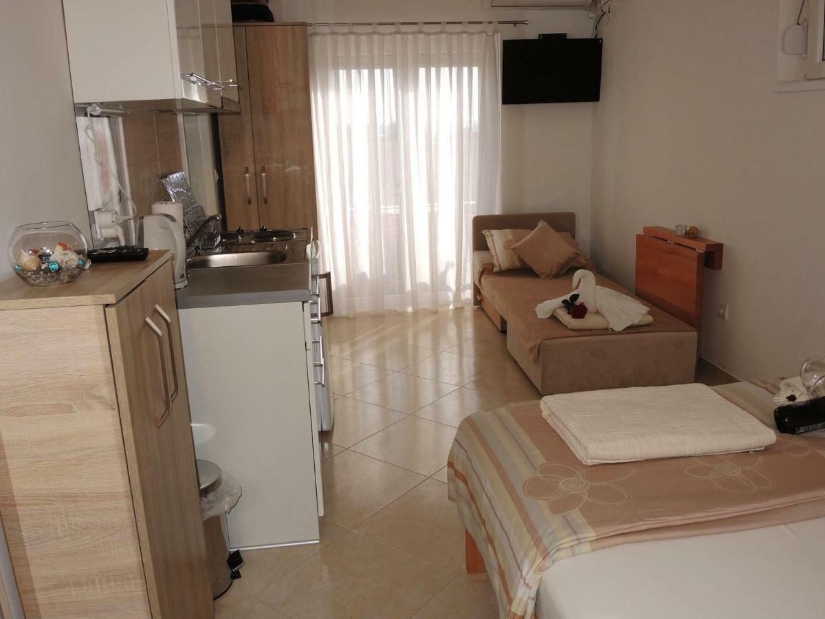 Iva Apartmani Трибунь Экстерьер фото