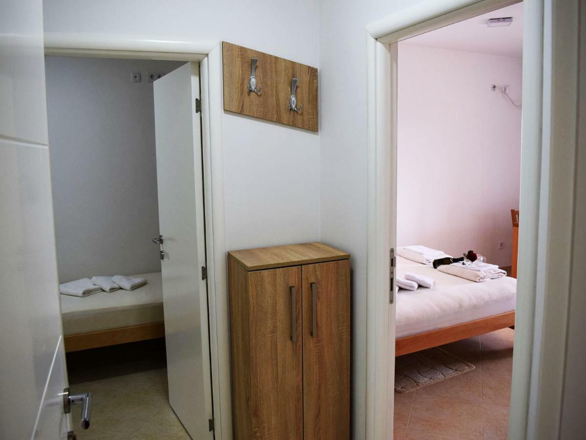 Iva Apartmani Трибунь Экстерьер фото